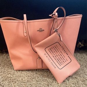 Coach pink tote bag